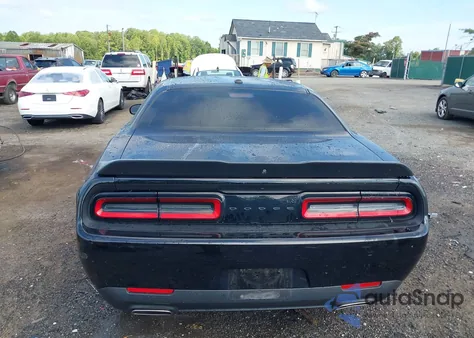 2023 Dodge Challenger Sxt z USA, uszkodzony, nr VIN 2C3CDZAG4PH686085